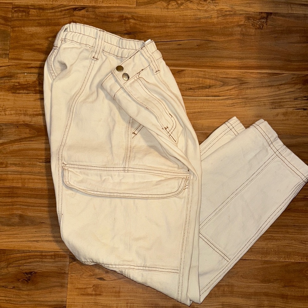 PacSun Cream Cargo Pants with Tapered Legs
